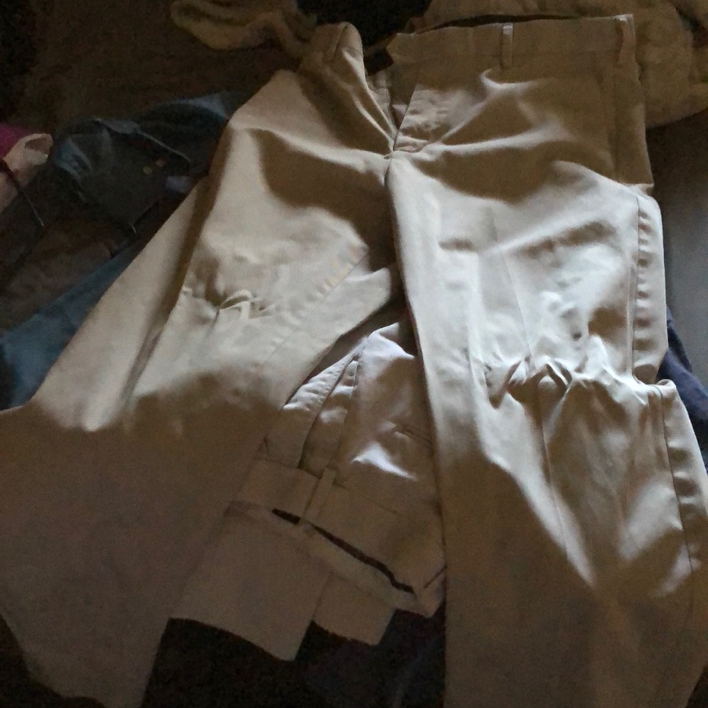 Men’s Croft and barrow khaki slacks  size 34x30